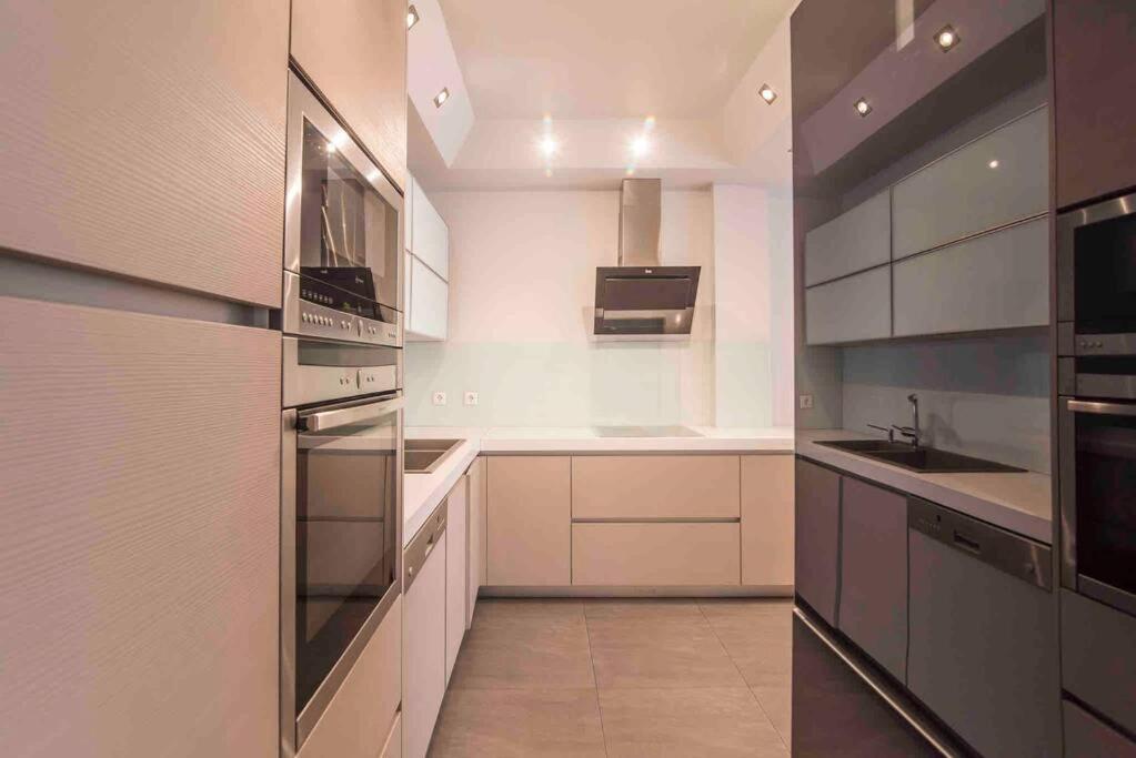 Luxury Living Apartment Athens Exterior photo